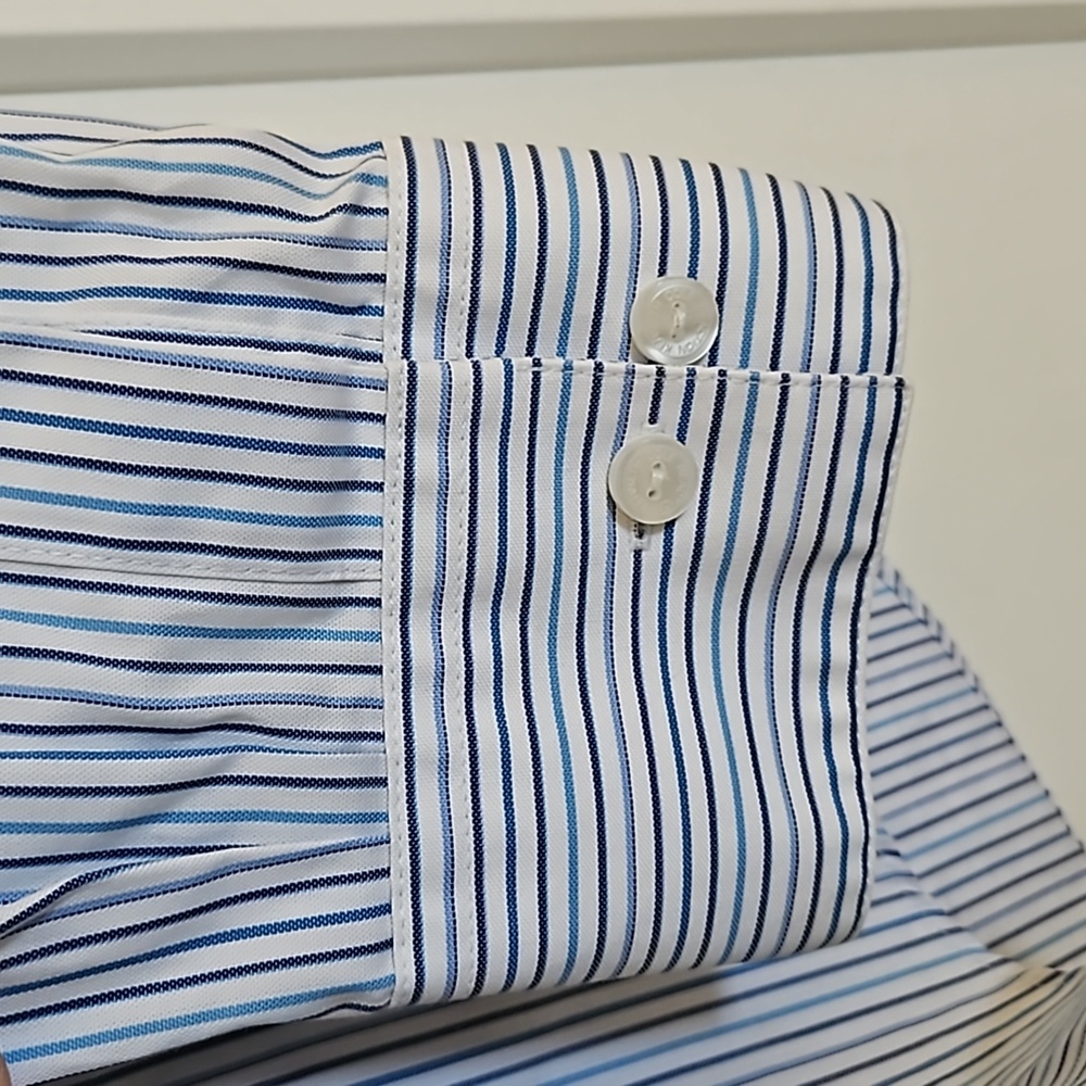 Kenneth Cole Reaction men's long sleeve button up - Picture 5 of 6